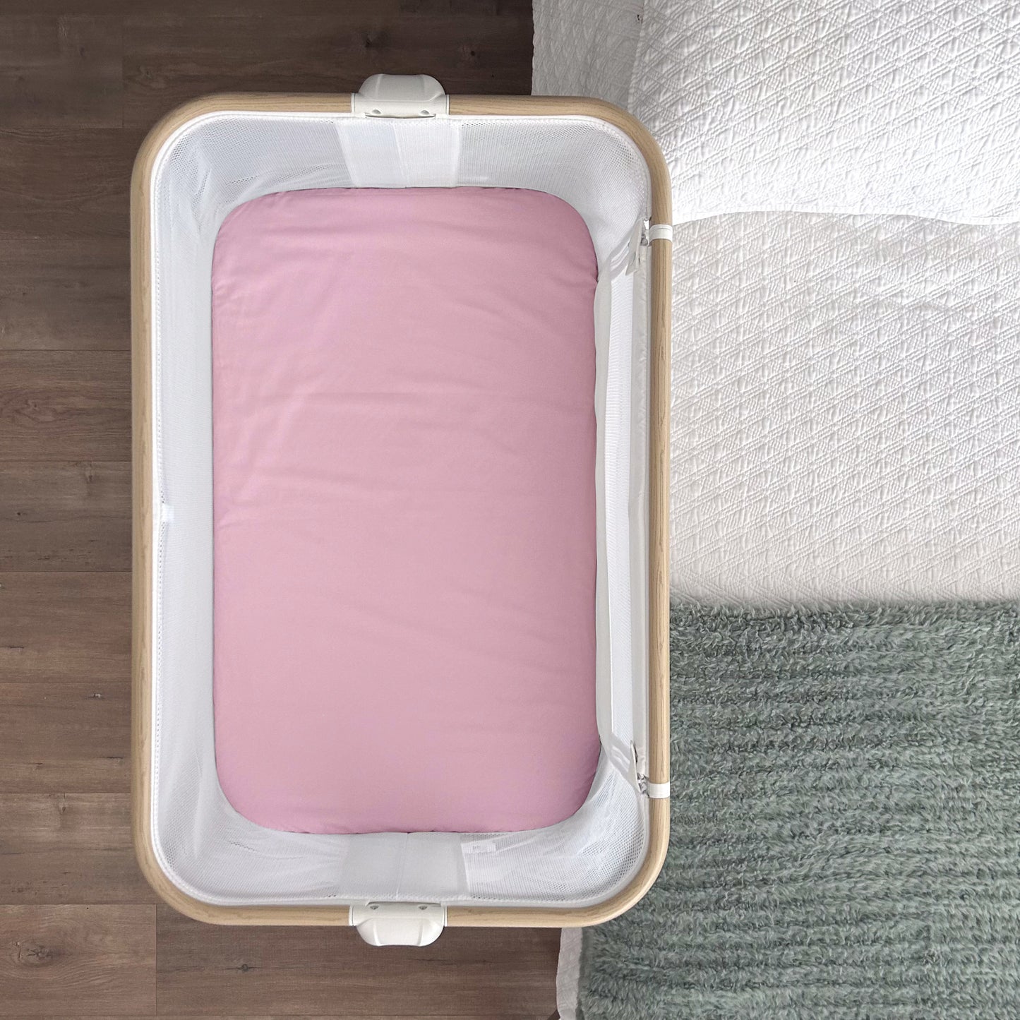 Co-Sleeper Bassinet / Change Pad Waterproof Sheet - Pink