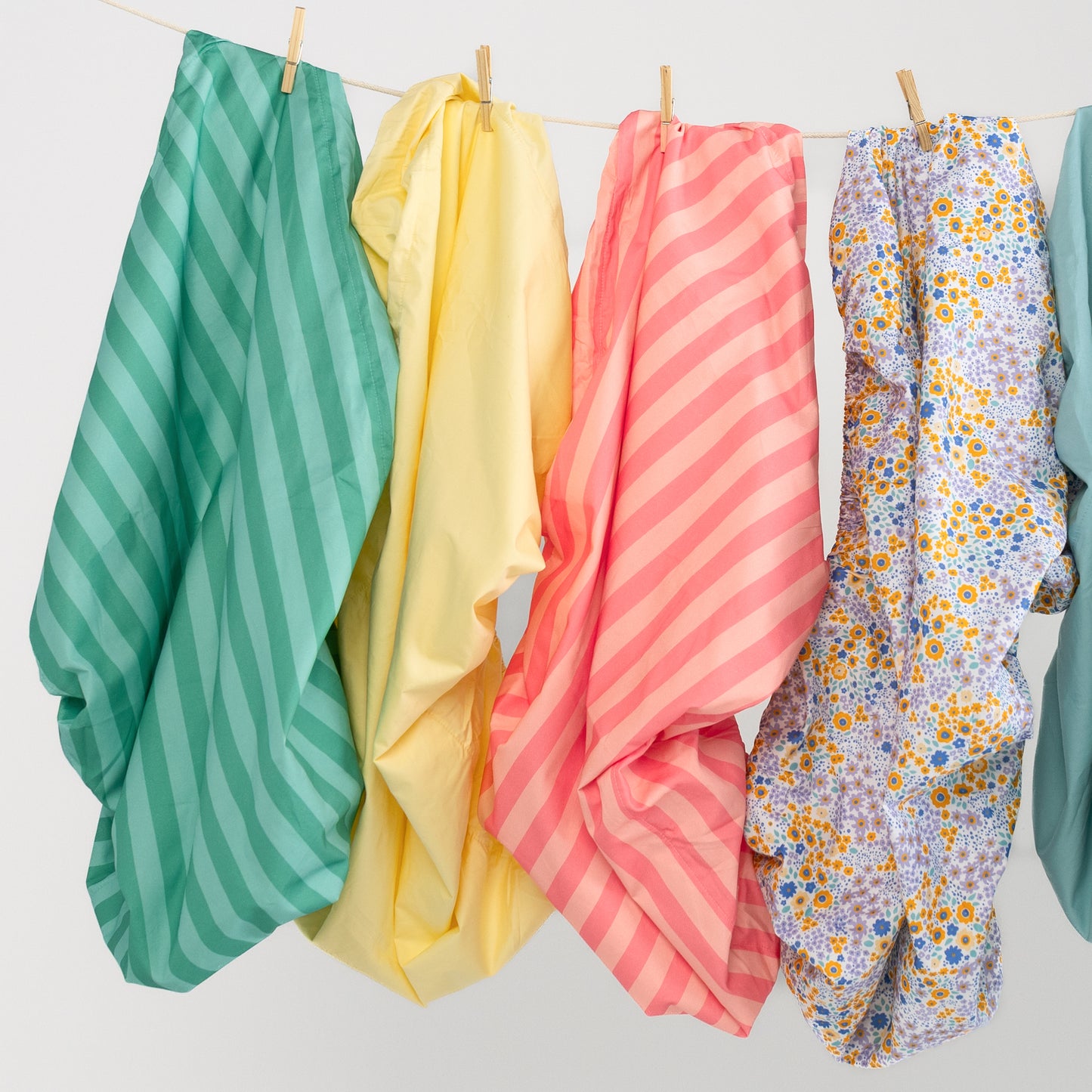 Cot Waterproof Sheet - Peach Candy