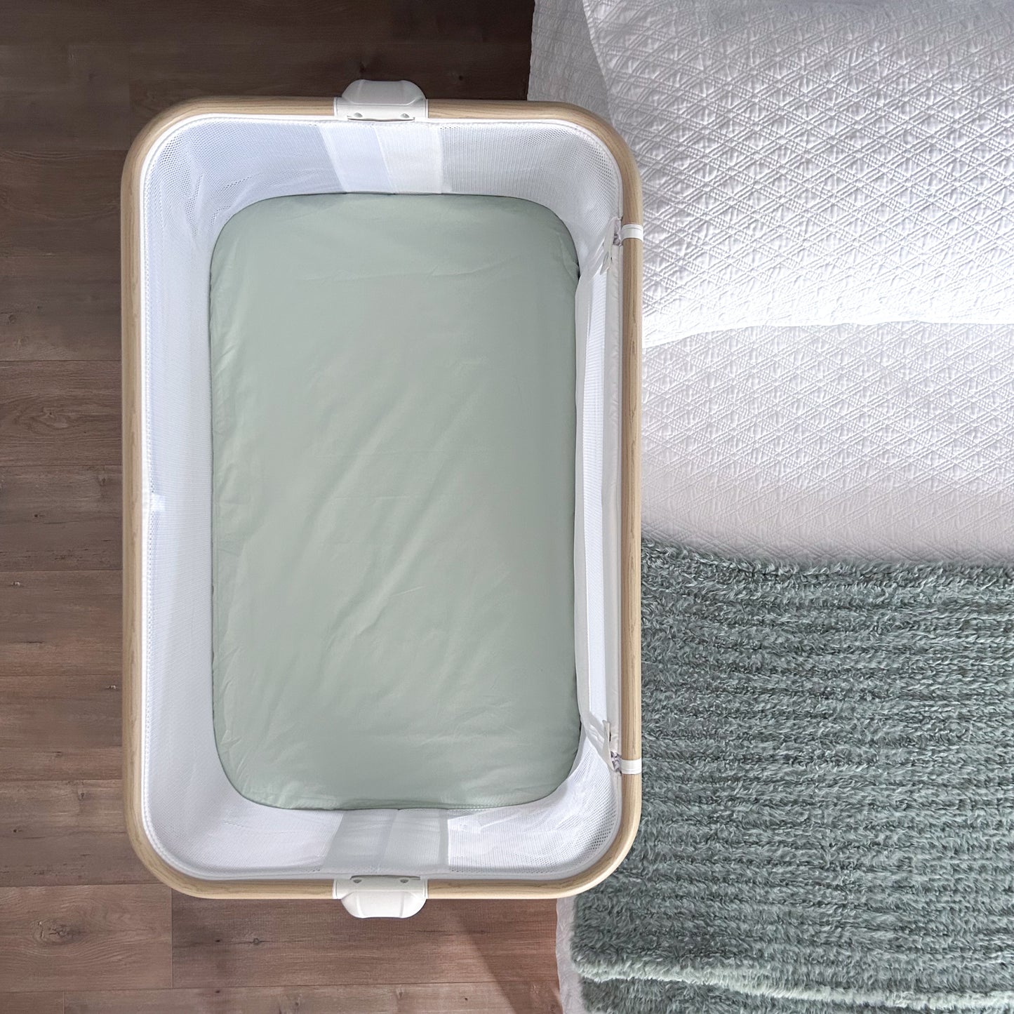 Co-Sleeper Bassinet / Change Pad Waterproof Sheet - Sage