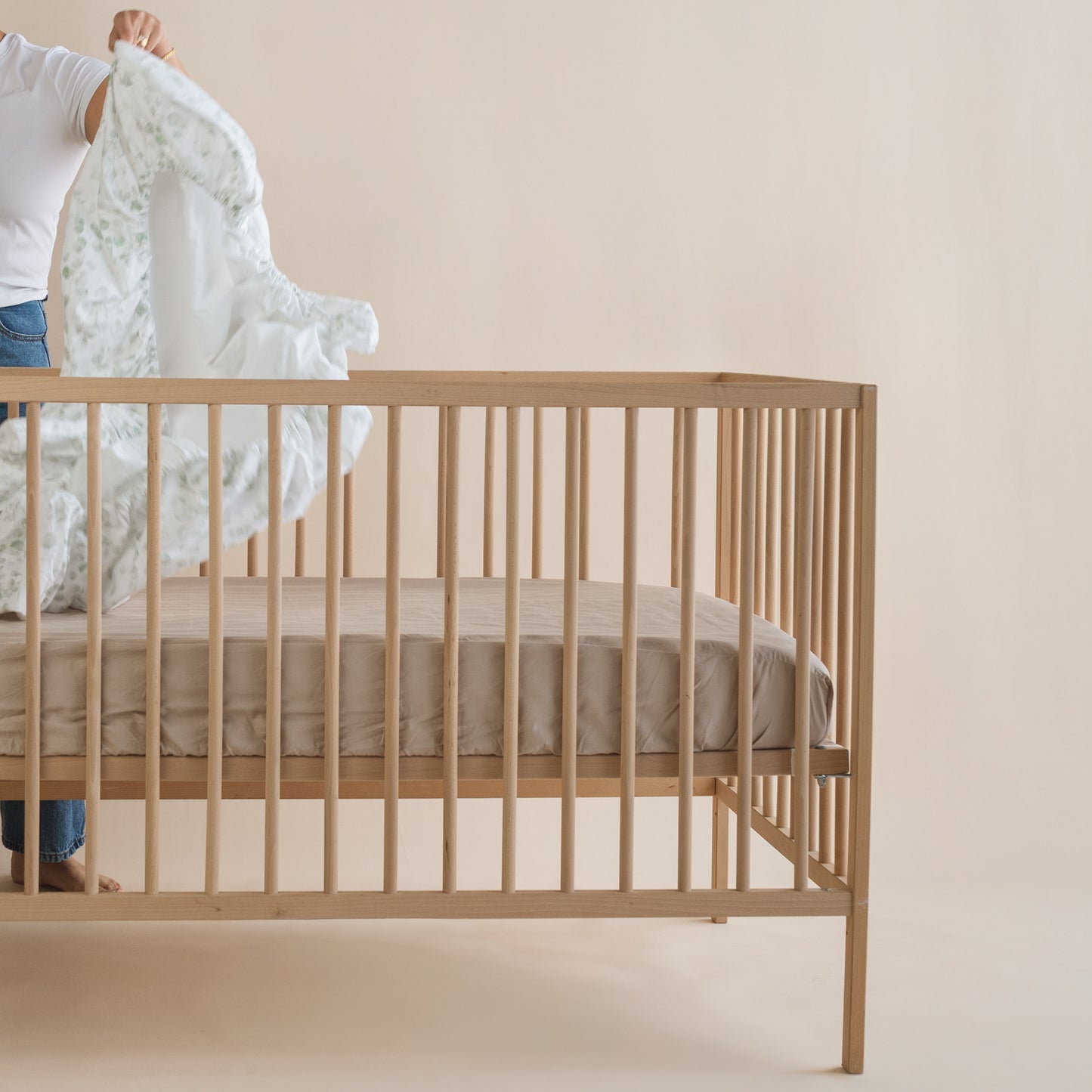 Cot Waterproof Sheet - Mocha
